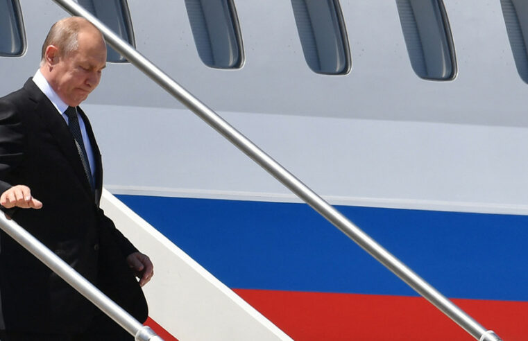 Putin fará primeira viagem ao exterior desde fevereiro — RT World News