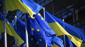 UE concede à Ucrânia estatuto de candidato