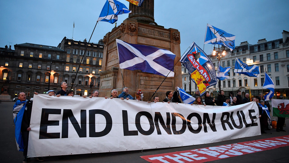 ‘Agora é a hora da independência’ – Primeiro Ministro da Escócia – RT World News