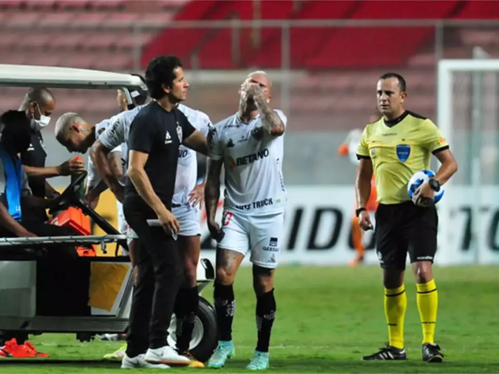 El Turco abre o jogo e revela grande preocupação com dois jogadores do Atlético-MG