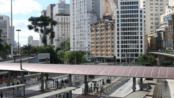 Greve de ônibus em São Paulo afeta 1,5 milhão de passageiros