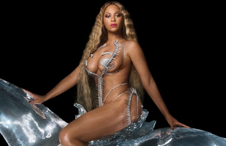 Biquíni da capa do álbum Beyoncé Renaissance |  Fotos