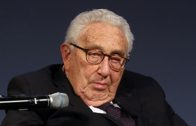 Kissinger responde às críticas de Zelensky — RT World News