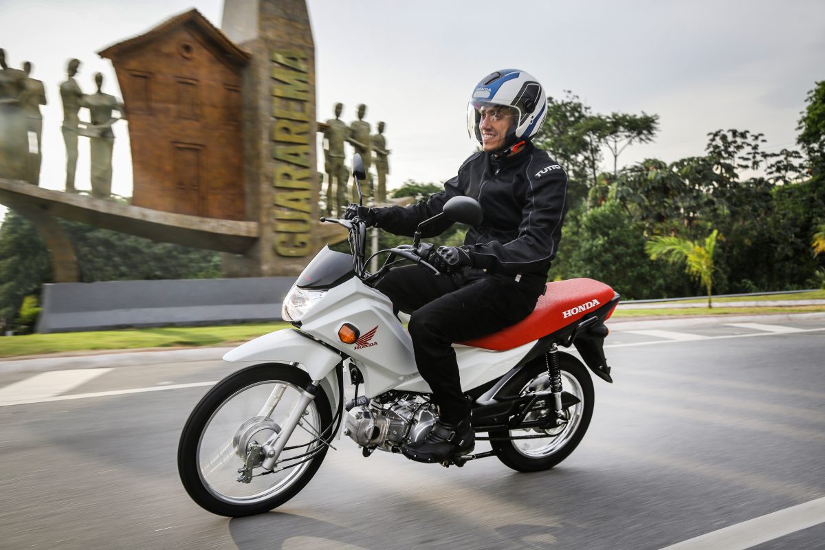 Veja alguns atributos que fazem da Honda Pop 110i uma das motocicletas mais ideais para iniciantes