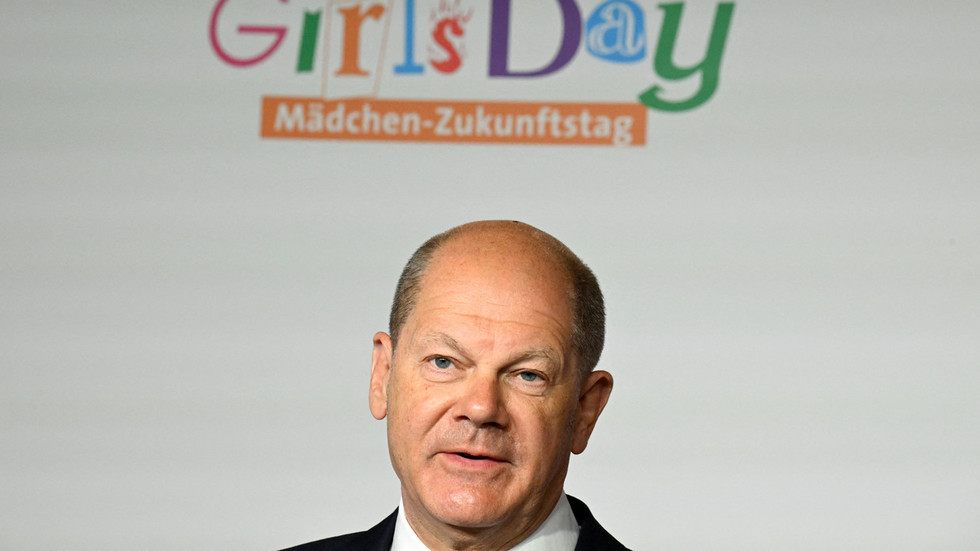 Escândalo de ‘droga de estupro’ abala partido da chanceler alemã – RT World News