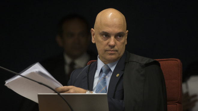 Moraes solicita retirada de supostos conteúdos falsos contra o PT