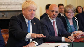 Boris Johnson cita o Exterminador do Futuro no Parlamento