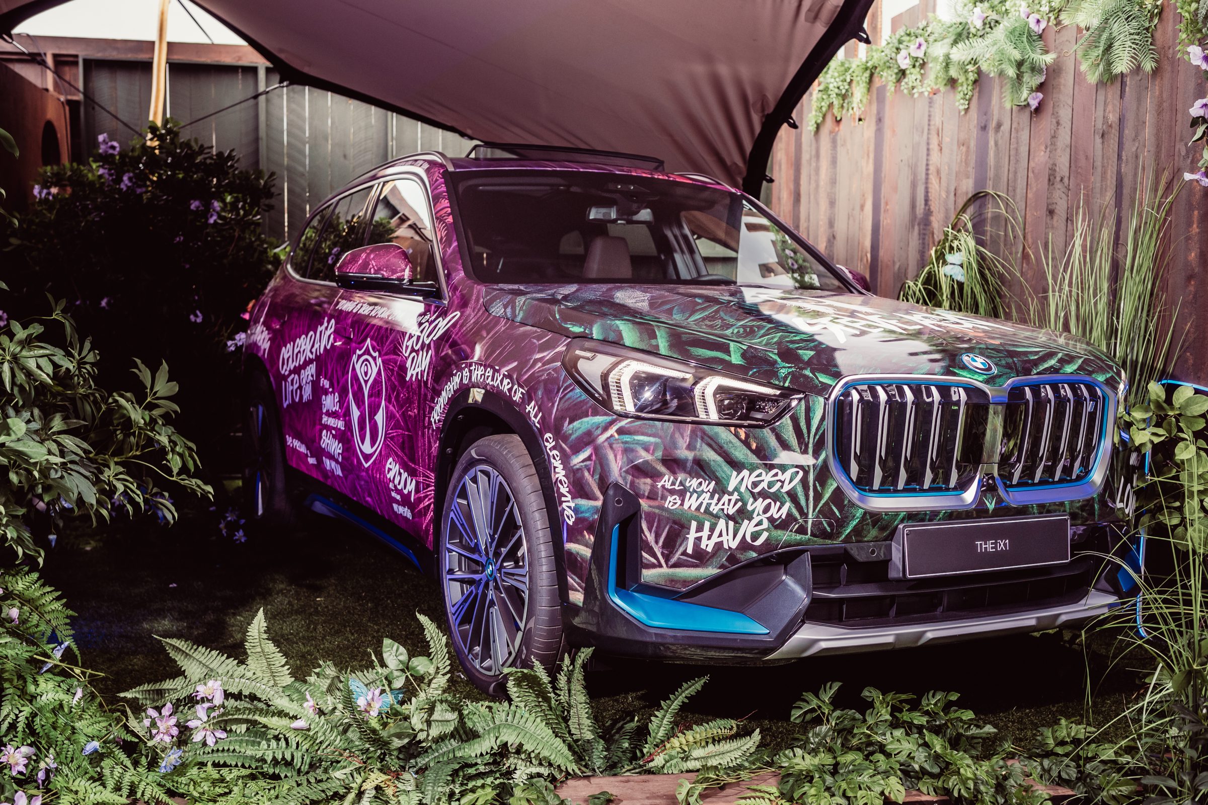 BMW iX1 estreou no Tomorrowland 2022;  saiba como foi