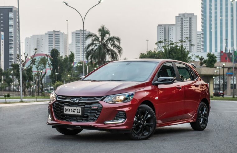 Chevrolet Onix e Onix Plus ficam fora do top 10 em junho