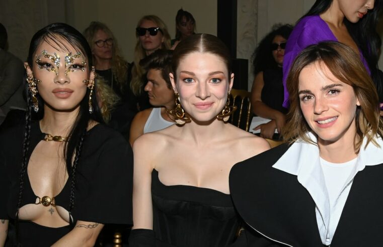 Emma Watson e Hunter Schafer no Paris Couture Fashion Show