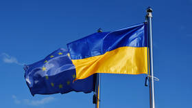 Ucrânia busca maneiras de obter mais dinheiro da UE