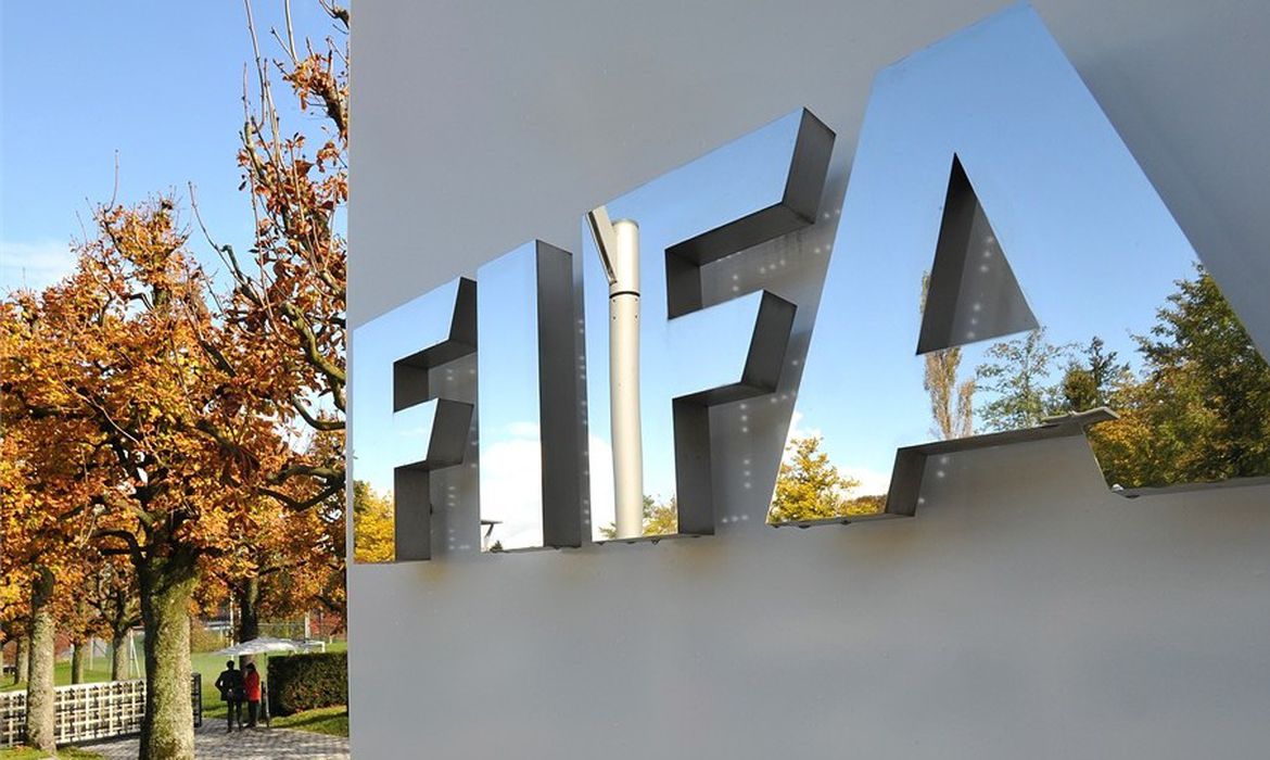 FIFA decide por nova tecnologia do impedimento na Copa do Mundo de 2022