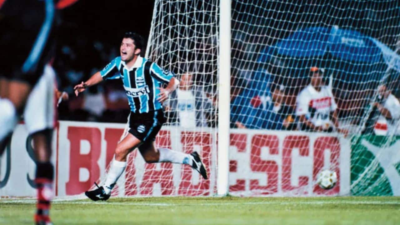 Os 5 melhores meias da história do Grêmio