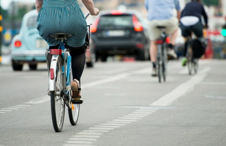 Uso da bicicleta está integrado à mobilidade urbana no mundo