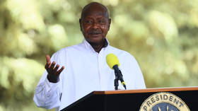 Presidente do Uganda comenta relações com a Rússia