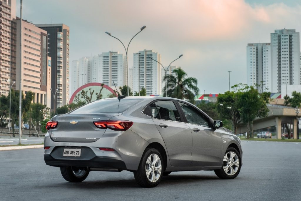 O Chevrolet Onix Plus mais do que dobrou o número de vendas entre junho e julho.  Durante o ano já são mais de 35 mil emplacamentos