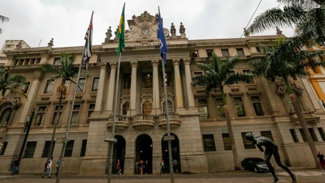 Leia carta da USP em defesa do estado democrático de direito na íntegra