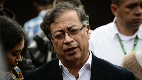 Gustavo Petro.