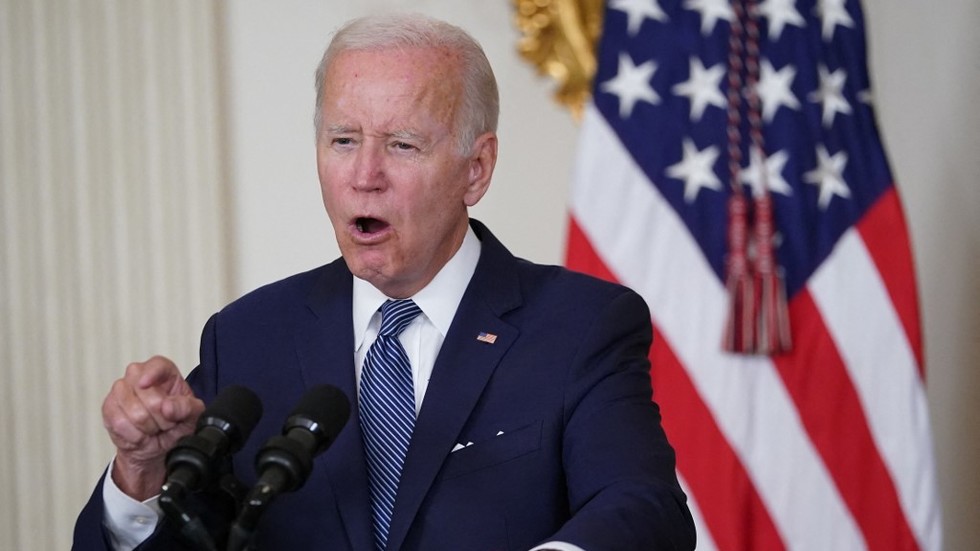 Biden anuncia o maior pacote de armas da Ucrânia até agora — RT World News