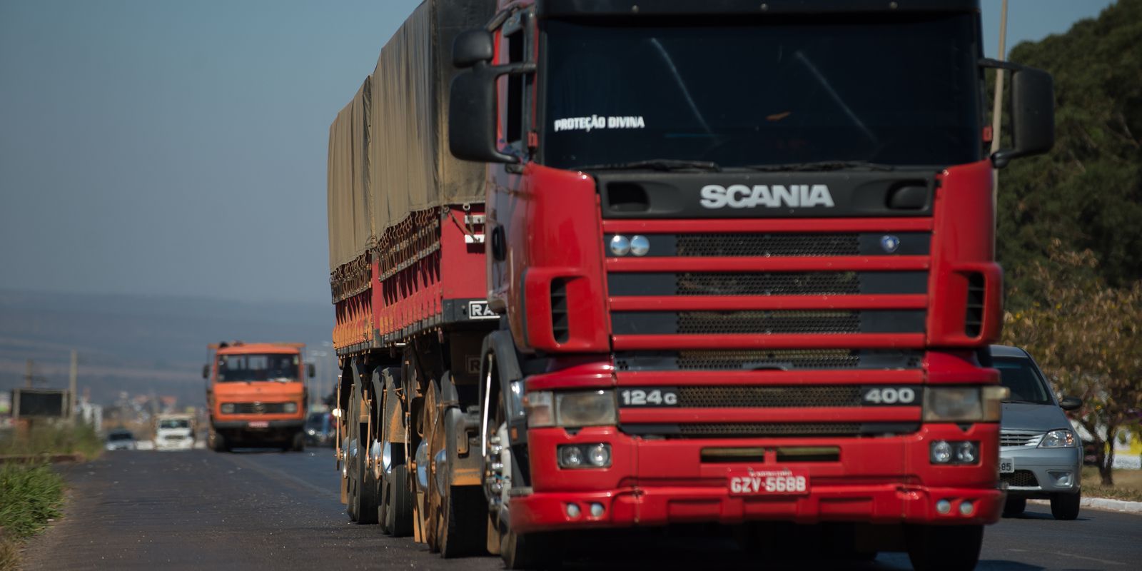 Câmara aprova medida que facilita reajustes de fretes rodoviários