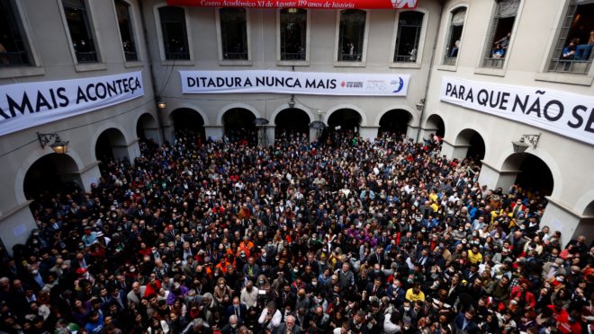 Carta da Faculdade de Direito da USP registra 1 milhão de assinaturas