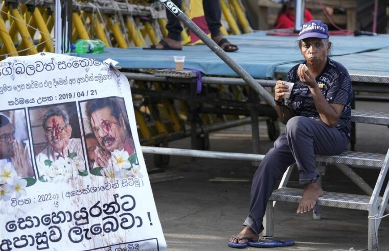 Líder deposto do Sri Lanka busca entrada na Tailândia — RT World News