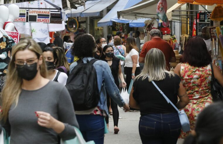 Pequenos negócios geram 72% das vagas de emprego no primeiro semestre