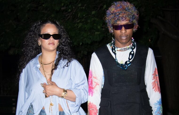 Rihanna e A$AP Rocky dão um passeio matinal em jeans largos