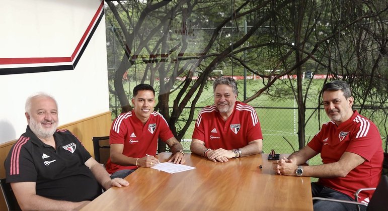 São Paulo renova contrato com Igor Vinícius até 2025 – Esportes