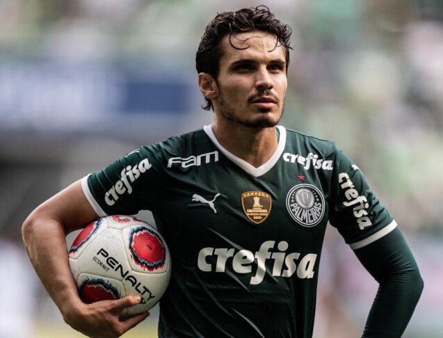 Veiga não tem medo do Galo e promete Palmeiras indo para cima