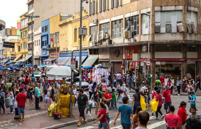 Atividade no Sudeste perde impulso e destoa de demais regiões com recuo de São Paulo, diz BC Por Reuters