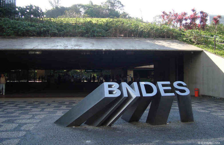 BNDES deve devolver R$ 90 bi à União este ano Por Estadão Conteúdo