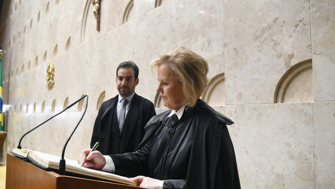 Rosa Weber toma posse na presidência do Supremo Tribunal Federal