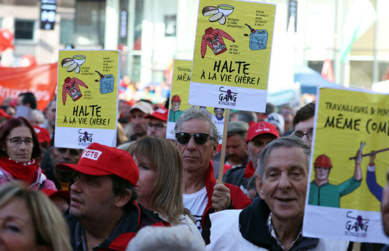 Grande manifestação em Bruxelas por causa do custo de vida — RT World News