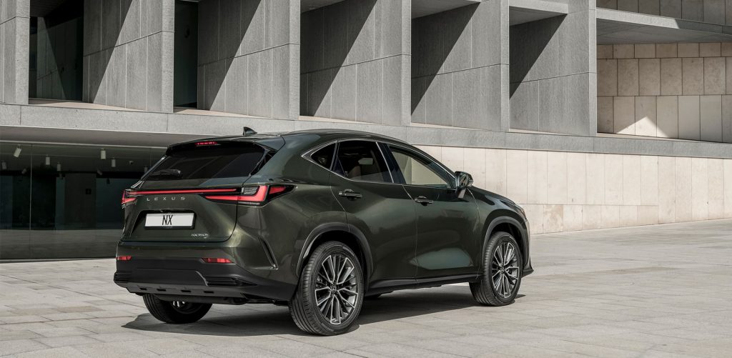 A Lexus anunciou hoje que 77 unidades do NX350h devem ter uma concessionária para o recall preventivo