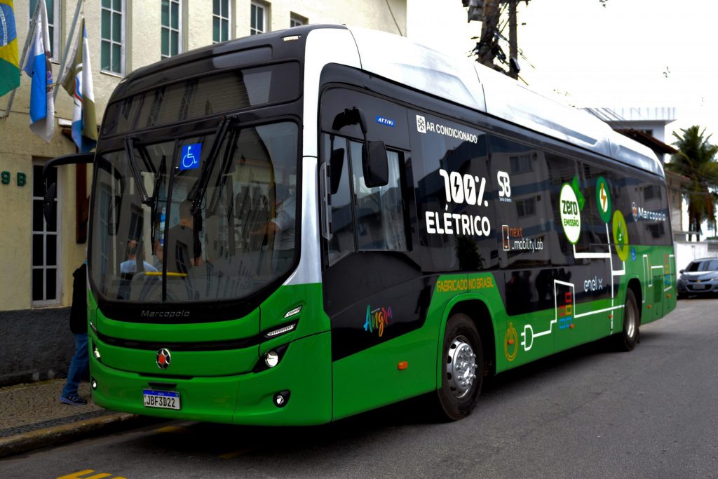 O ônibus elétrico da Marcopolo iniciará os testes no município de Angra dos Reis