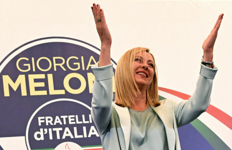 Bloco de direita de Giorgia Meloni triunfa nas eleições italianas — RT World News