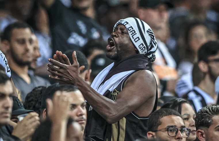 Atacante reclama da torcida e ameaça ir embora depois de fracasso do Galo