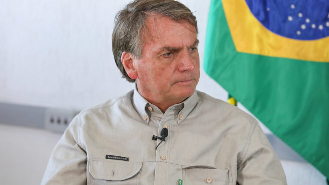 Ministro do TSE nega remoção de propaganda do PT com críticas a Bolsonaro