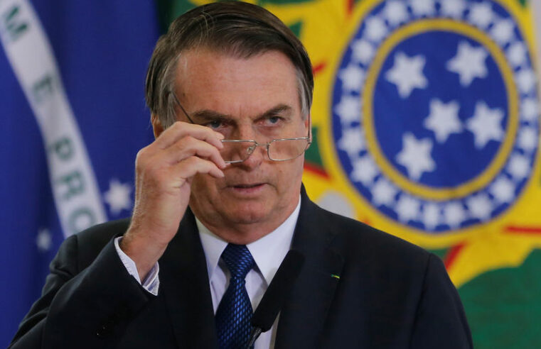 Bolsonaro deve sancionar PL que amplia cobertura, diz colunista Por Investing.com