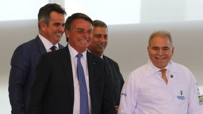 Bolsonaro sanciona lei que muda as regras para esterilização voluntária