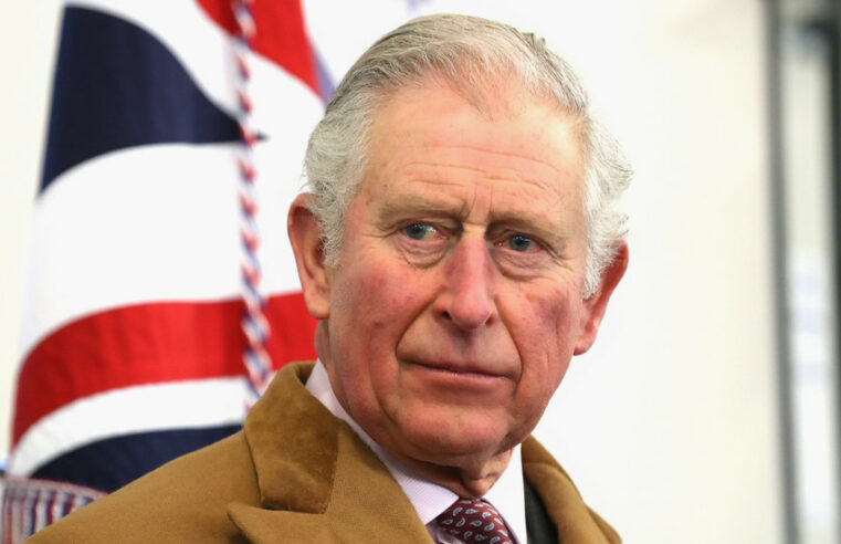 Charles, ex-príncipe de Gales, torna-se rei da Inglaterra — RT World News