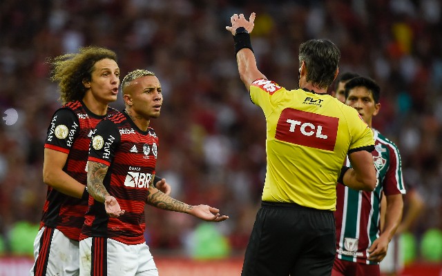 Clássico Flamengo x Fluminense soma 11 expulsões em 2022 – Flamengo – Notícias e jogo do Flamengo