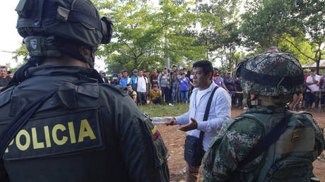 Colômbia critica guerra ‘irracional’ contra as drogas