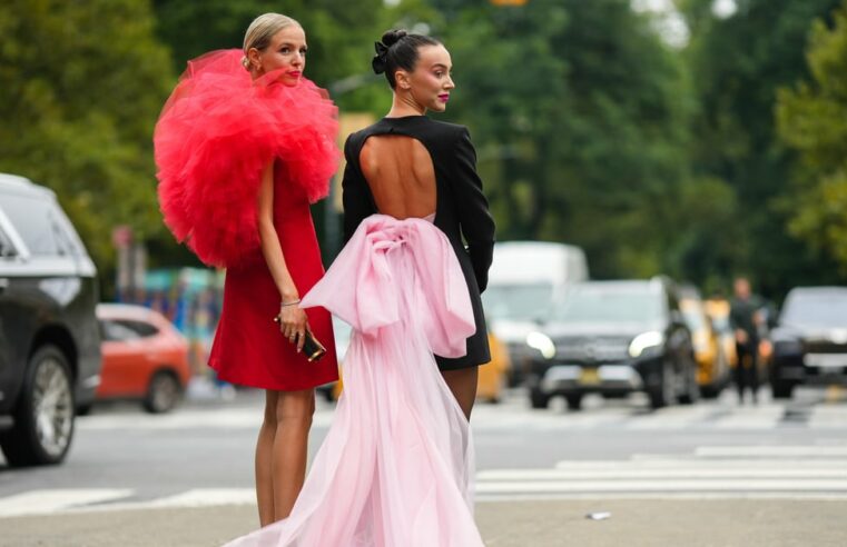 Compre os melhores vestidos de festa para mulheres 2022