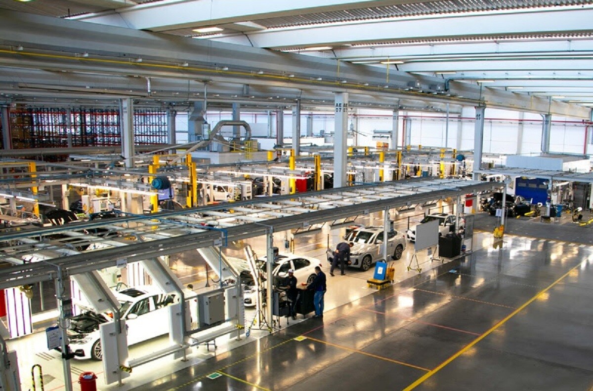 Conheça o programa de visita à fábrica da BMW e como participar