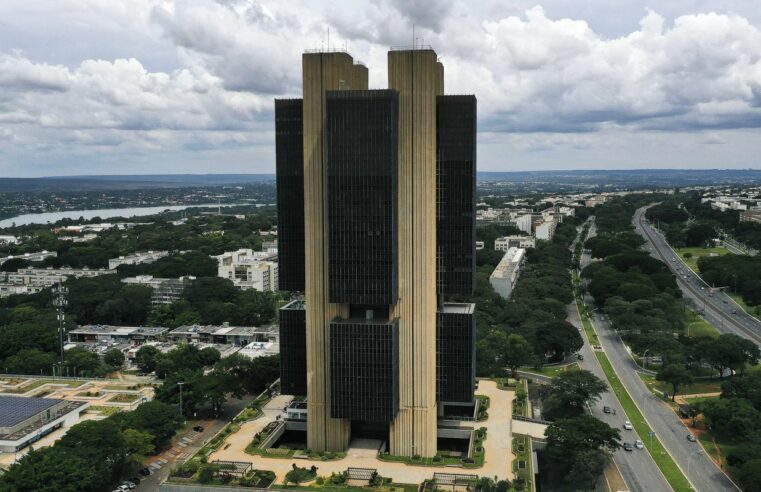 Copom faz sexta reunião do ano nesta semana