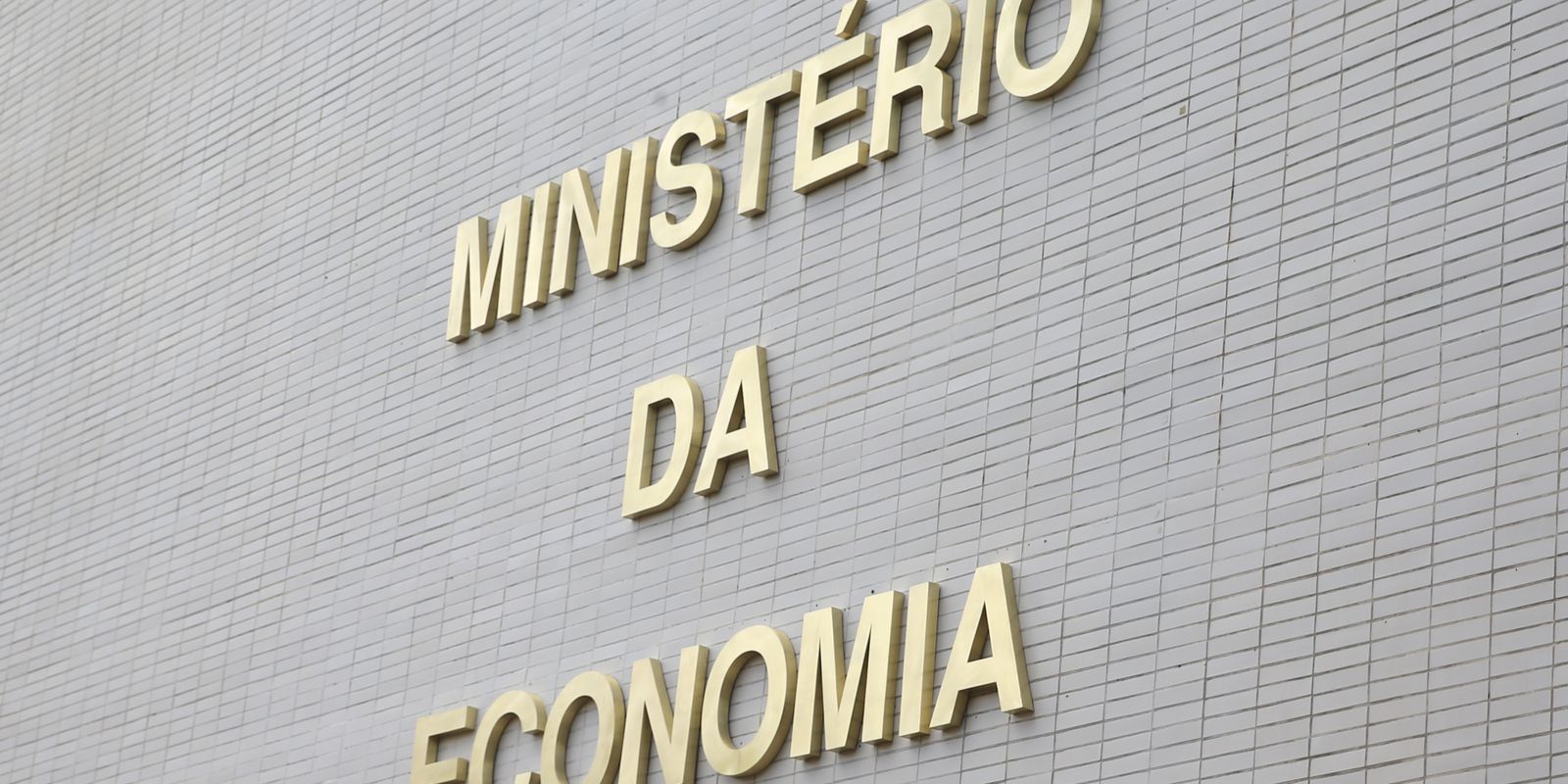 Governo Central tem superávit primário de R$ 10,95 bilhões em setembro