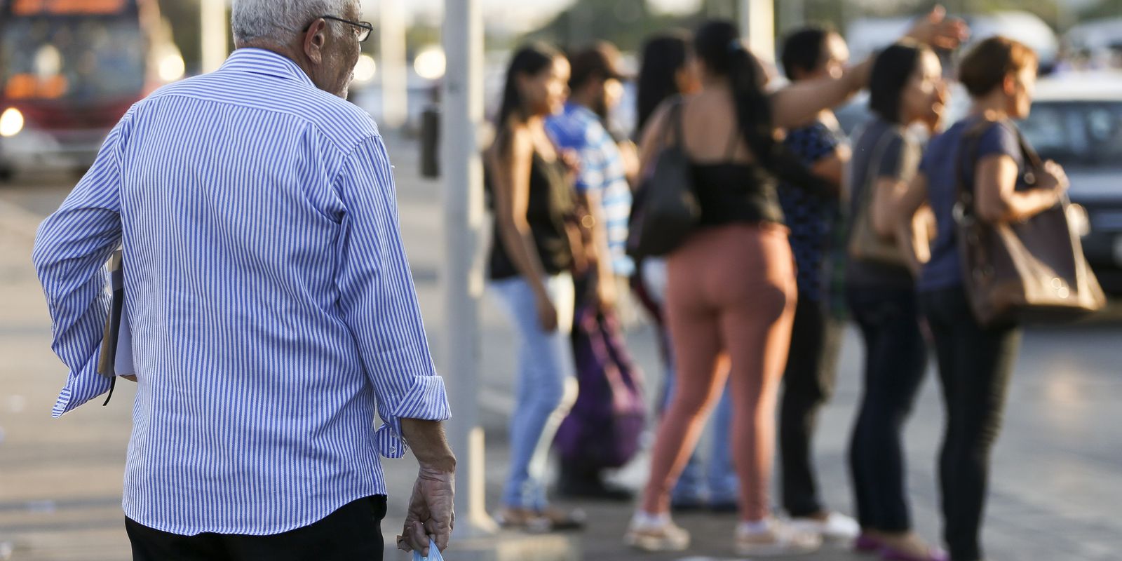 Gratuidade no transporte de idosos tem último dia para complementação