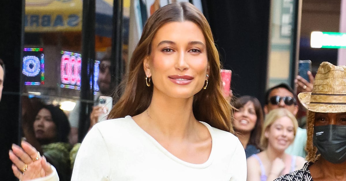 Hailey Bieber usa vestido de noiva em anúncios da Tiffany & Co.